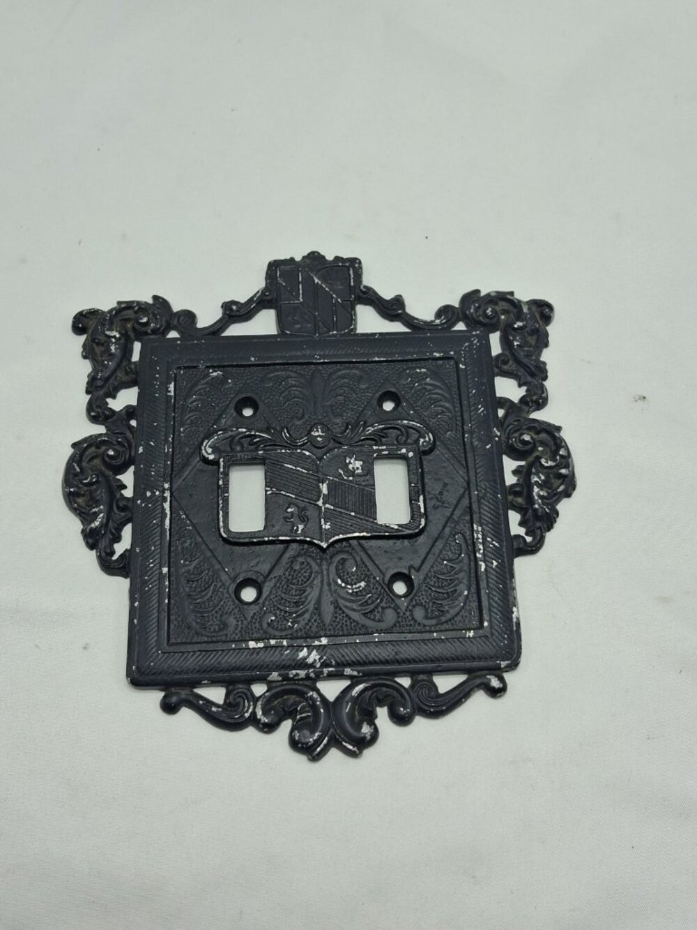 Virginia Metalcrafters 24-18 Ornamental 2 Switch, Switch Plate - VMC